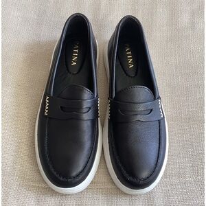 Portland Leather Black Loafers 7.5 NWOT
